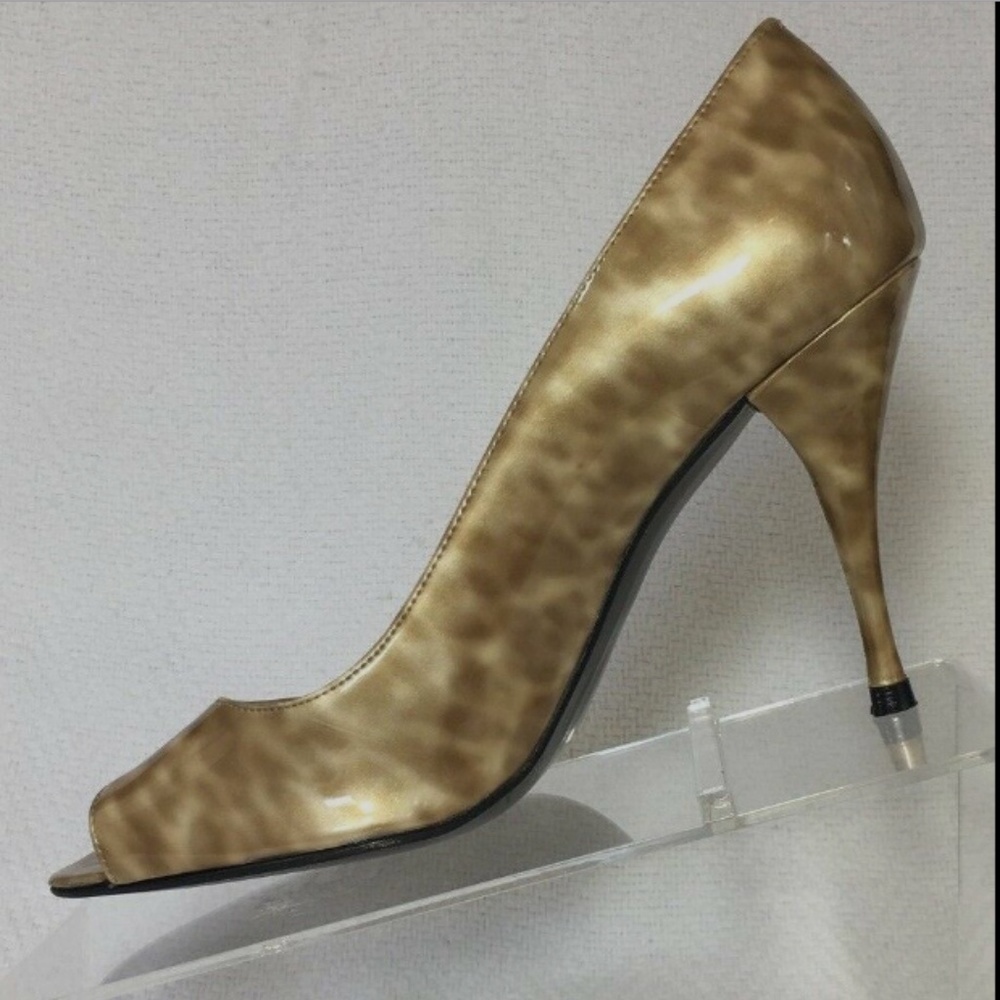 Stuart Weitzman Linda Light Tortoise Pump Size 7.5 - Picture 3 of 8
